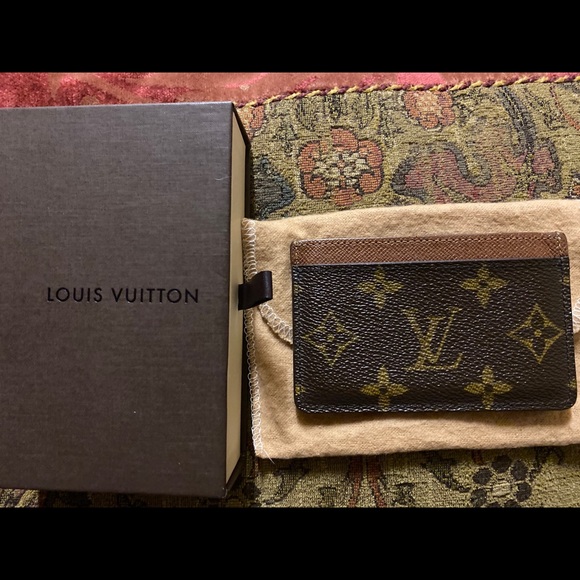🔴SOLD🔴 *Auth* Louis Vuitton Card Holder - Picture 4 of 6